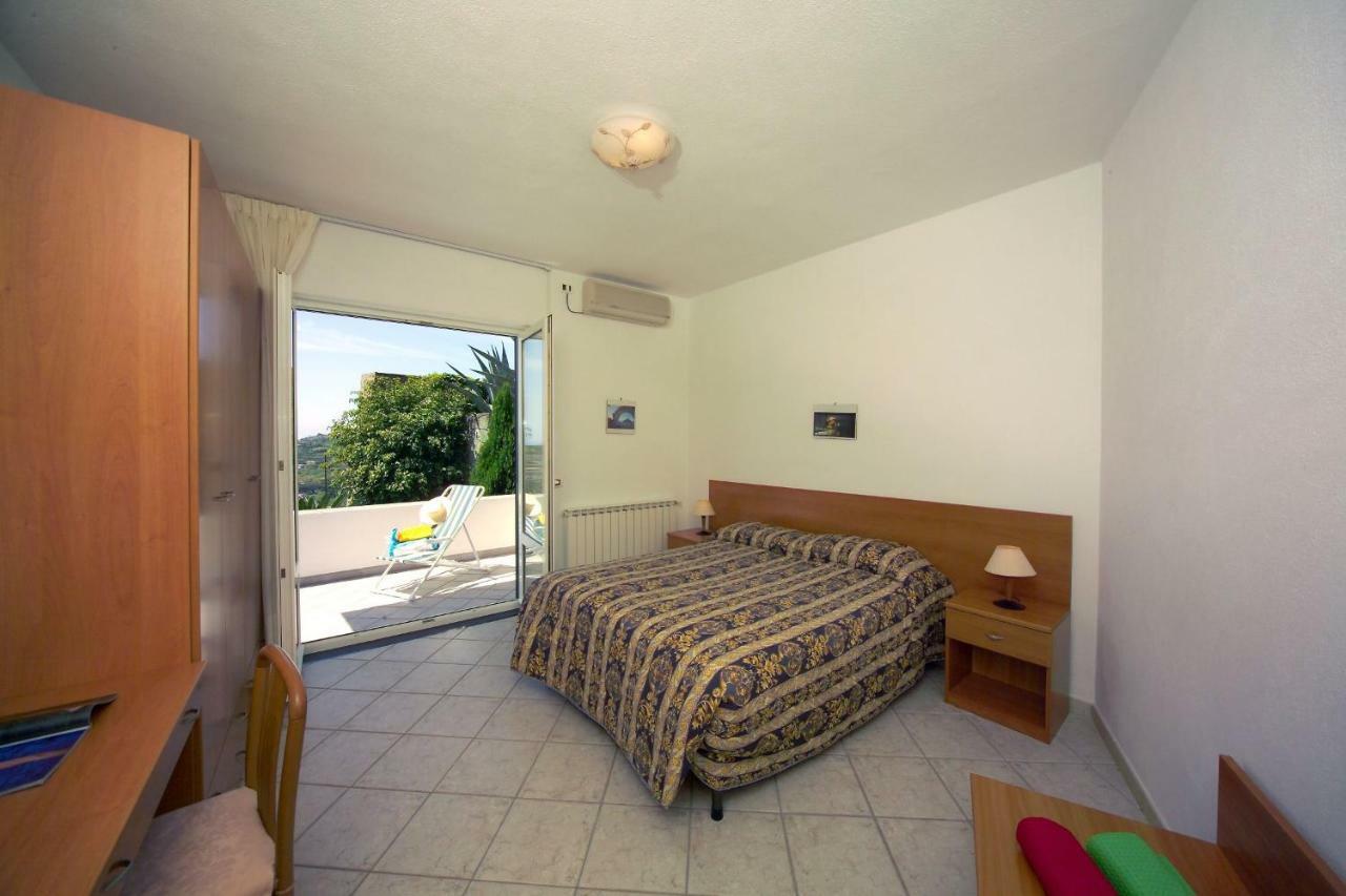 Casa Ischitana Apartment Forio di Ischia Екстериор снимка