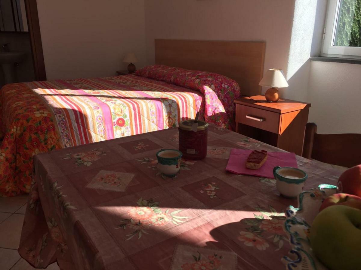 Casa Ischitana Apartment Forio di Ischia Екстериор снимка